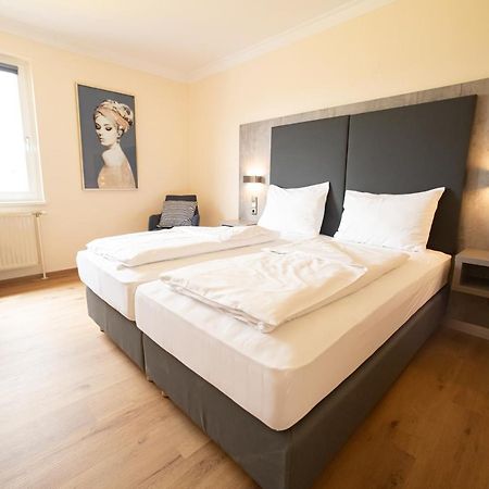Das Reinisch Just Rooms Schwechat Extérieur photo