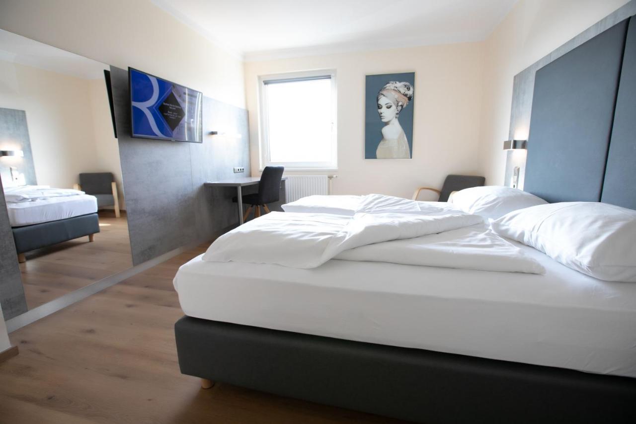 Das Reinisch Just Rooms Schwechat Extérieur photo