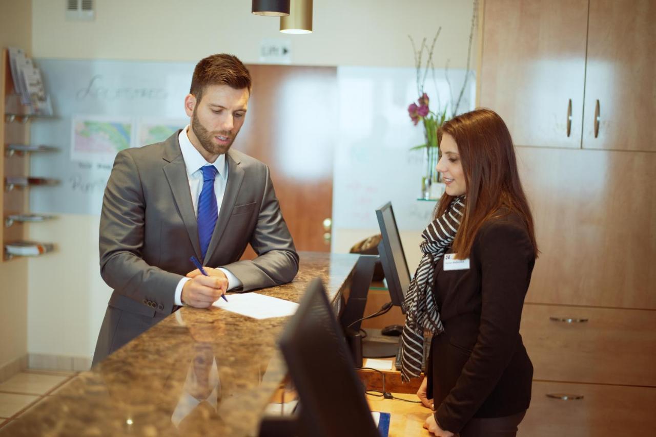 Das Reinisch Just Rooms Schwechat Extérieur photo